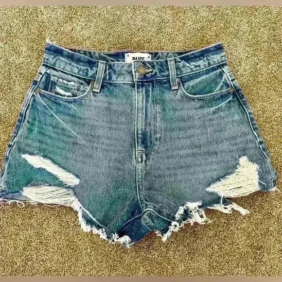 Paige Distressed Jean Margot Short - Picture 1 of 6